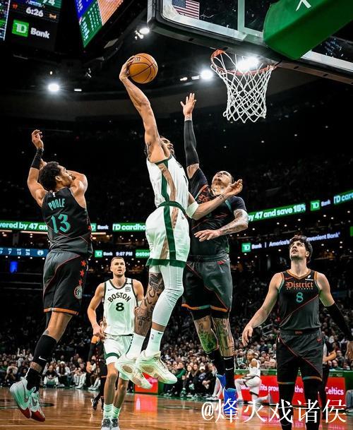 塔图姆34+10助绿军险胜雄鹿豪取3连胜 76人击败魔术展现实力 塔图姆34+10助绿军险胜雄鹿豪取3连胜 76人击败魔术展现实力